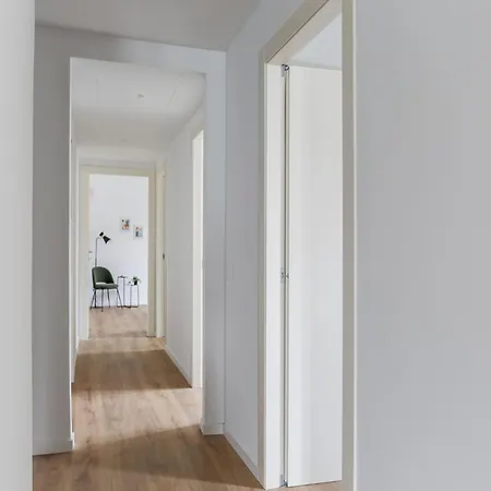 Apartment The Rent - Spacious And Renovated Two-bedroom Downtown Mailand